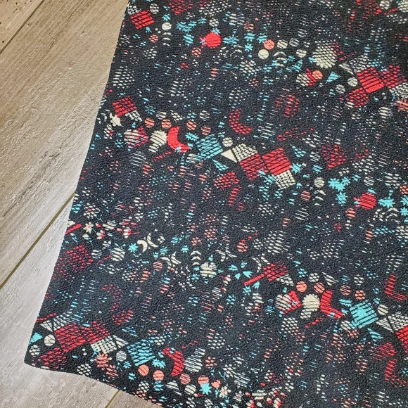 LuLaRoe Black Cassie Skirt Size XS - Picture 4 of 9